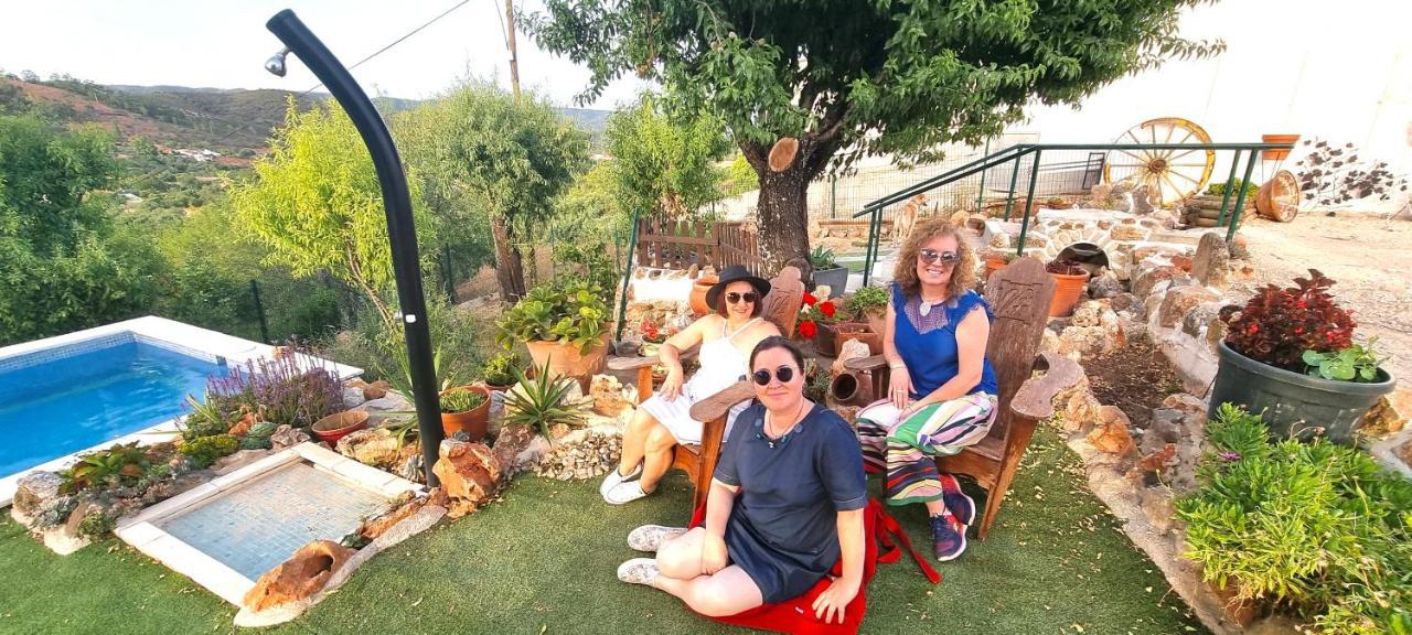 Monte Carrascal Guesthouse Salir Екстериор снимка